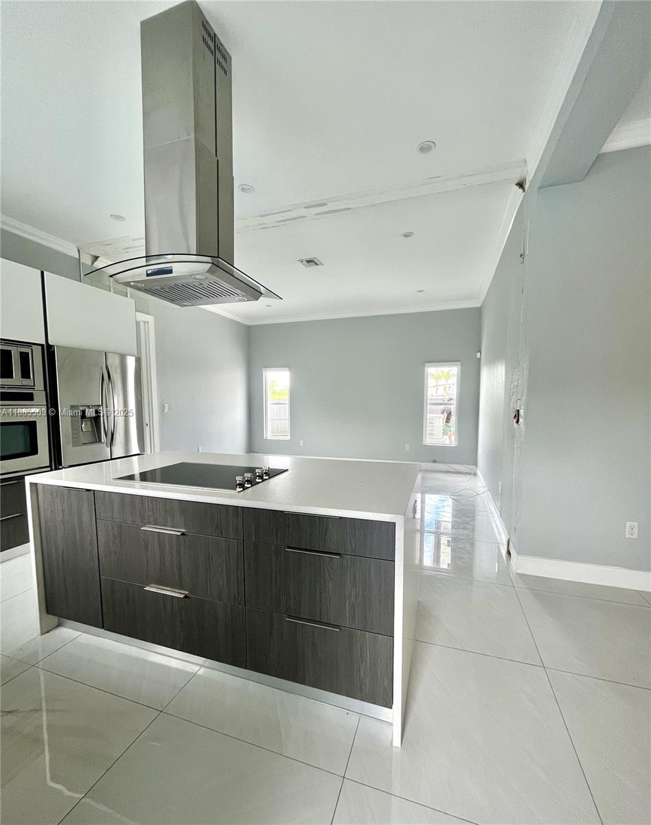 11921 Southwest 82nd Road Miami, FL 33156 - Photo 21 of 42 a view of kitchen and sink