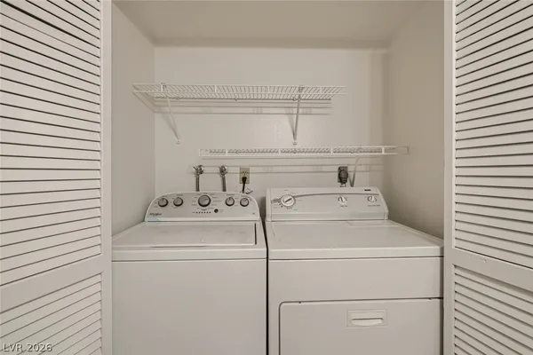 $1,290 | 501 Sellers Place, Henderson, NV 89011
