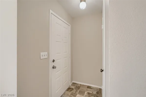 $1,290 | 501 Sellers Place, Henderson, NV 89011