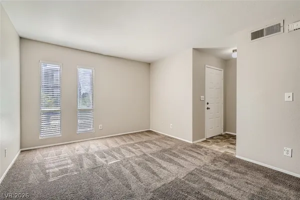 $1,290 | 501 Sellers Place, Henderson, NV 89011