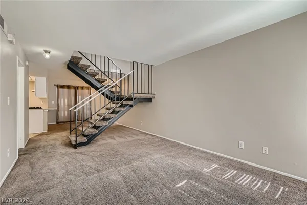 $1,290 | 501 Sellers Place, Henderson, NV 89011