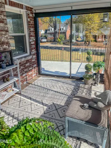 a living room filled with furniture