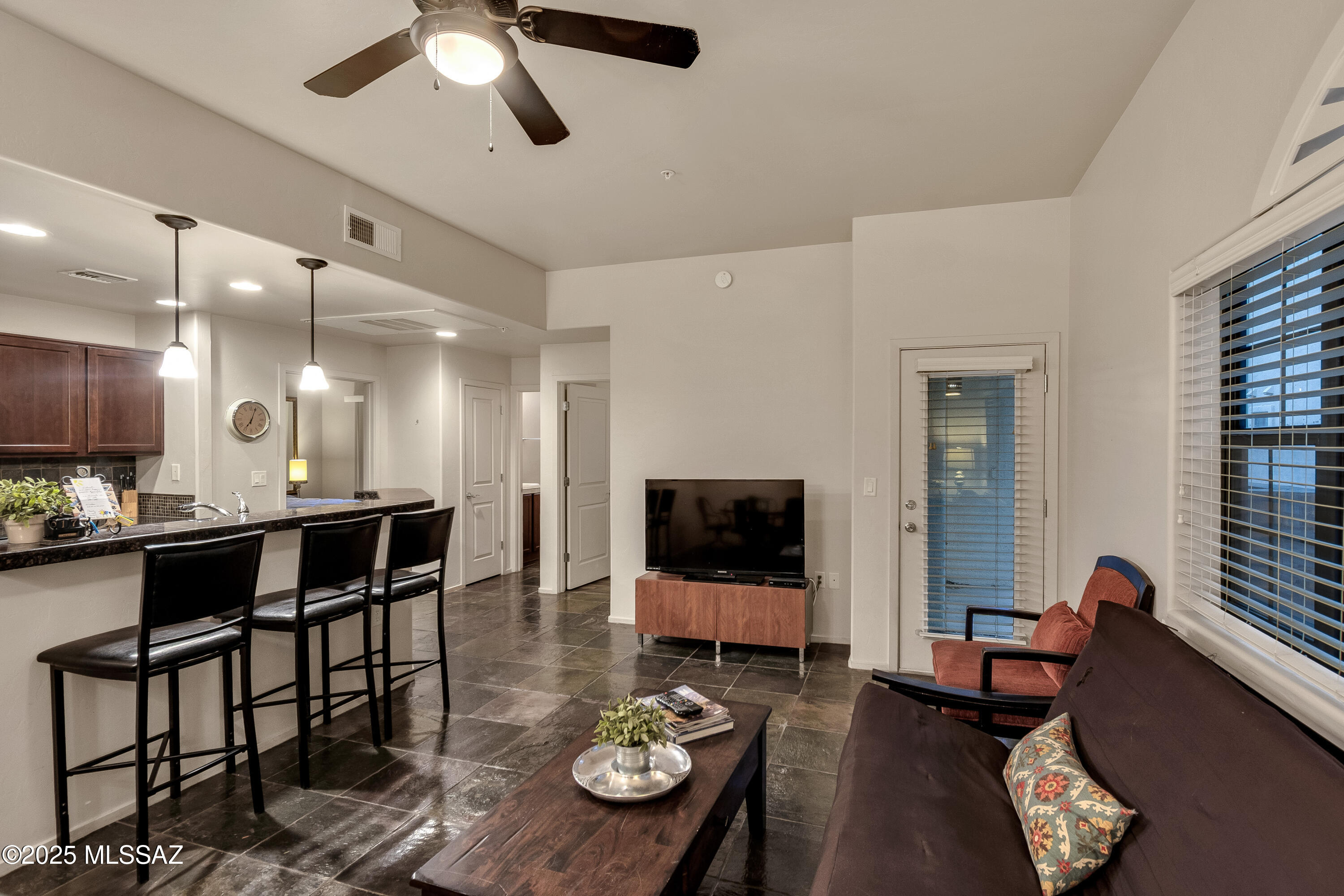 2010 East River Road, Unit 102 Tucson, AZ 85718 - Photo 3 of 19