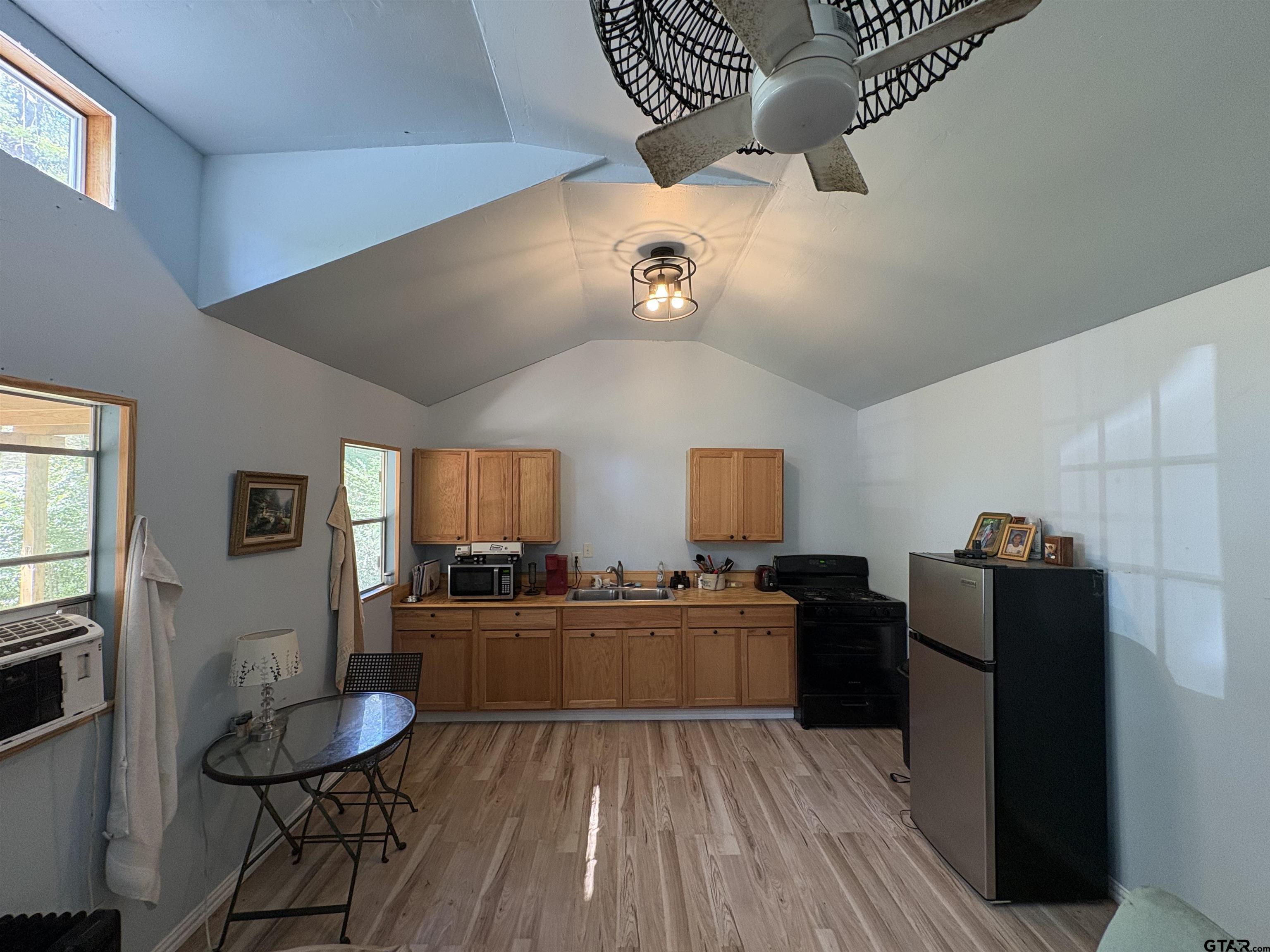 652 Lake Road Bullard, TX 75757 - Photo 3 of 9