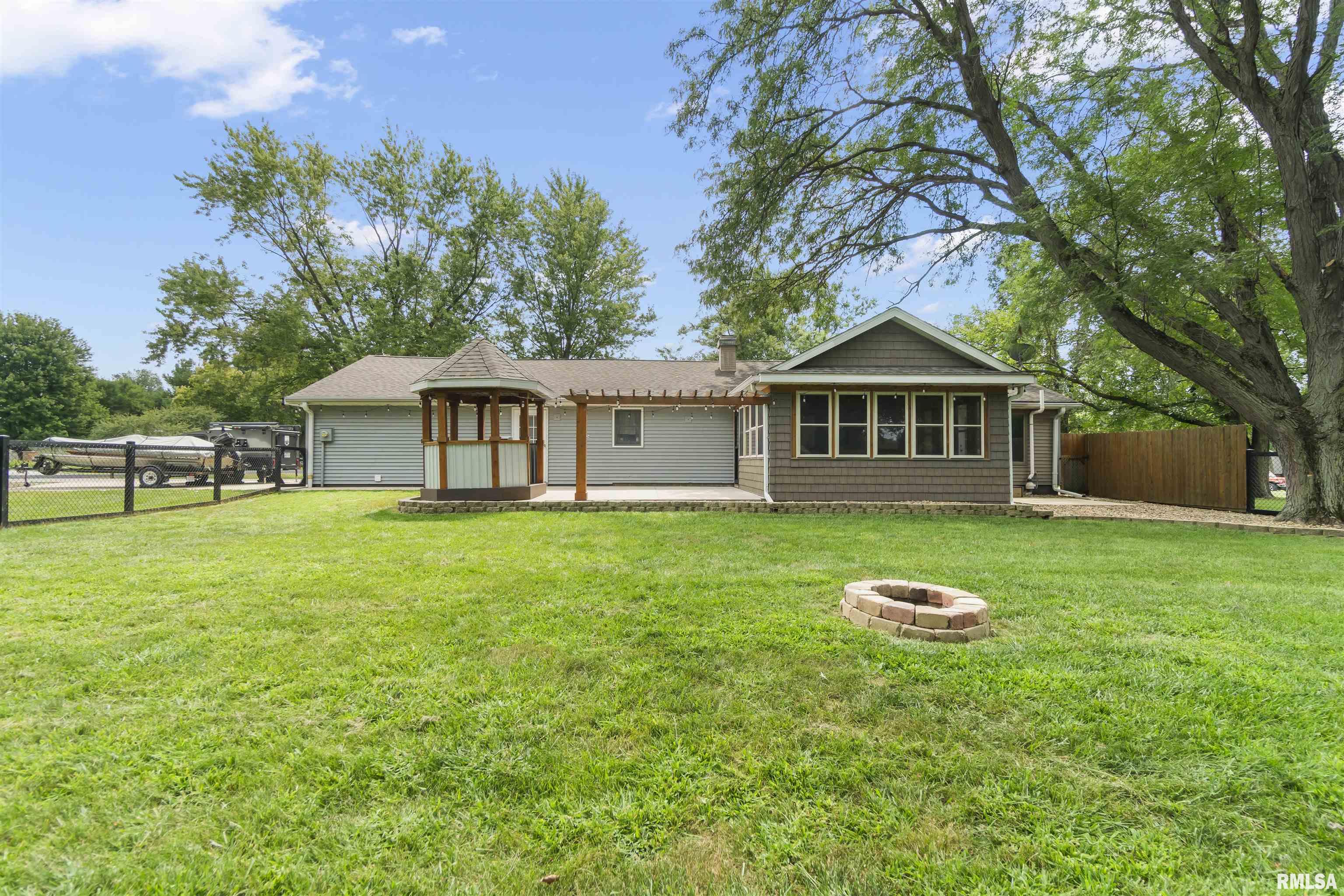 8409 North Blackbridge Road Edwards, IL 61528 - Photo 8 of 48 Gallery Image 8