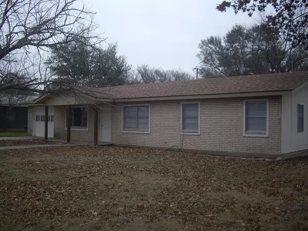 $350,000 | 815 Sunset Street, Fredericksburg, TX 78624