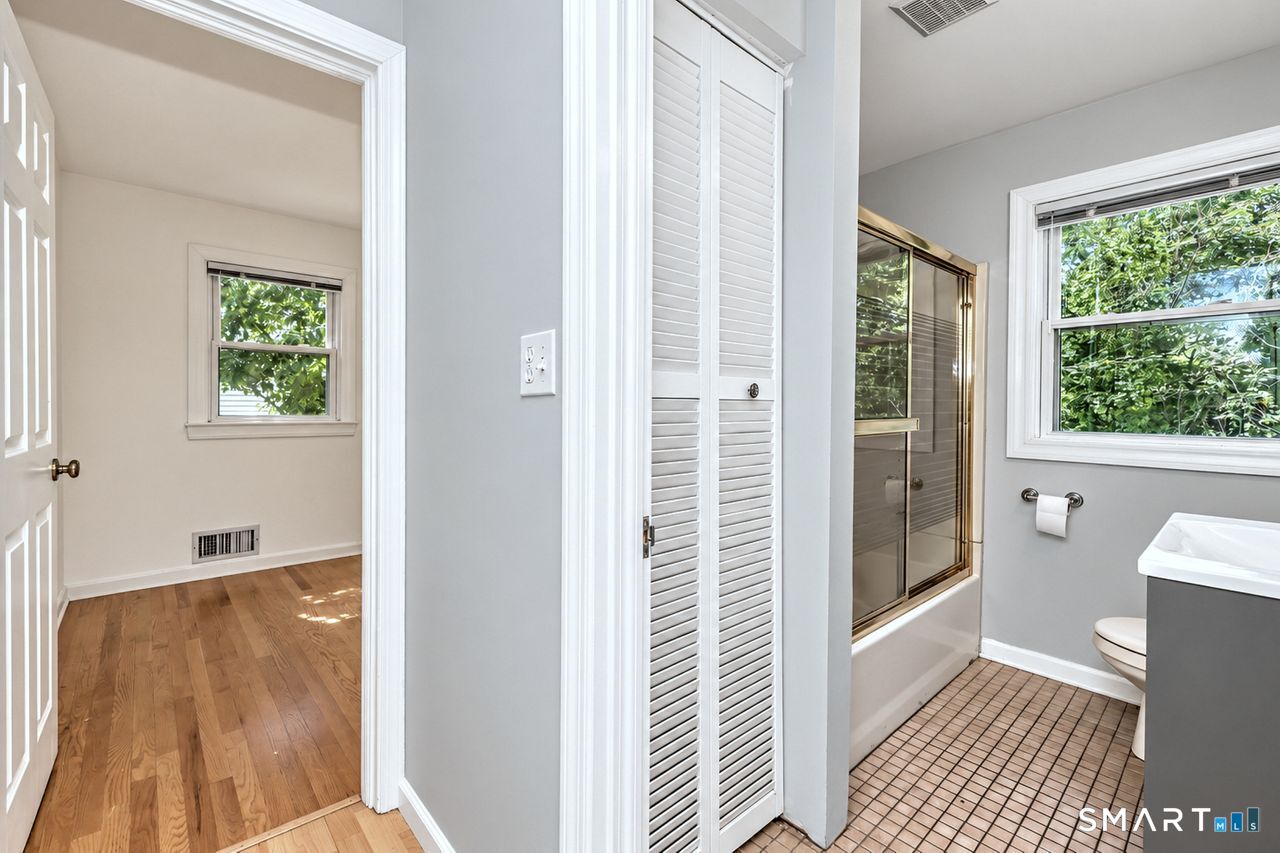 55 Old Sawmill Road Trumbull, CT 06611 - Photo 21 of 40 Gallery Image 21