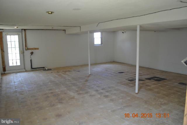 9 Rollwin Road Baltimore, MD 21244 - Photo 4 of 10 Basement is huge and open