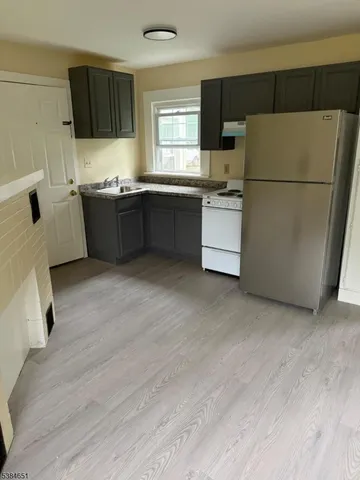 $1,750 | 12 Mark Lane, Unit A, Succasunna, NJ 07876