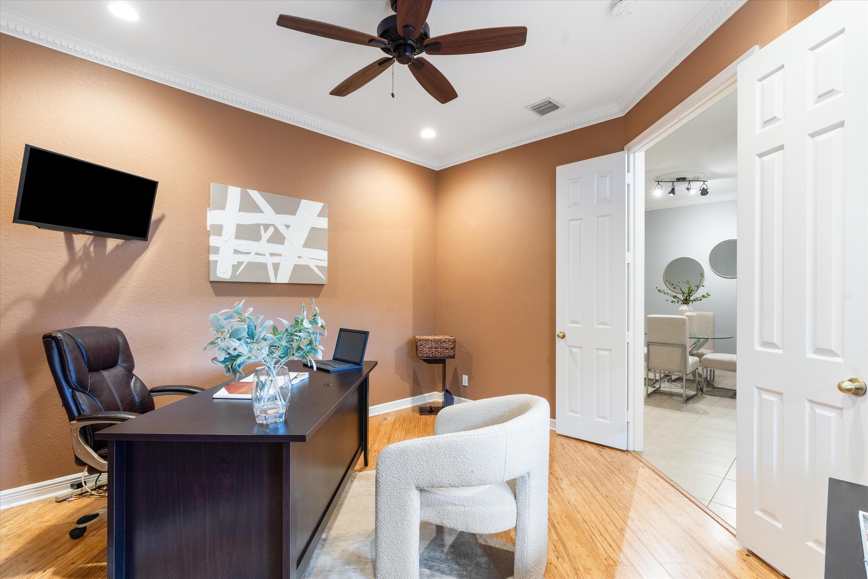16055 Sims Road, Unit 103 Delray Beach, FL 33484 - Photo 19 of 60 Charming Home Office or Den