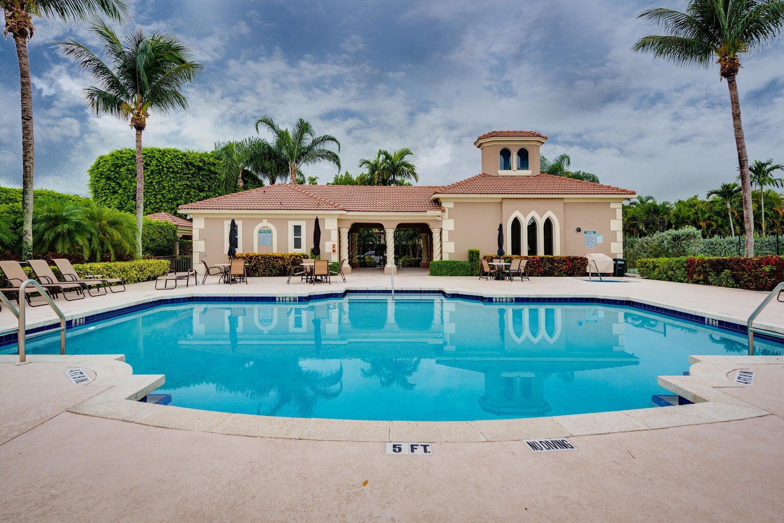 16055 Sims Road, Unit 103 Delray Beach, FL 33484 - Photo 38 of 60 Pool Clubhouse