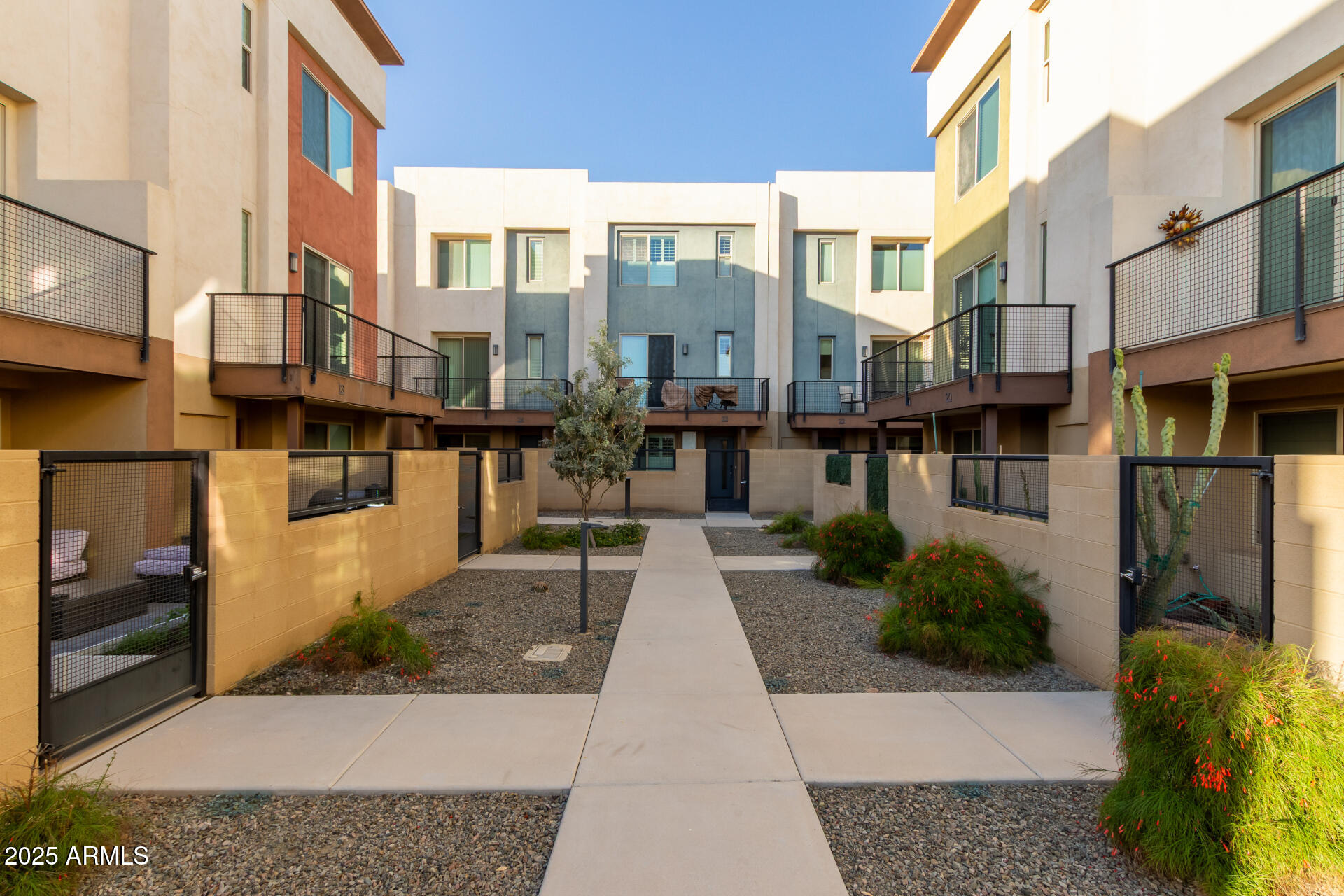 820 North 8th Avenue, Unit 24 Phoenix, AZ 85007 - Photo 27 of 30 42 - 8th 820