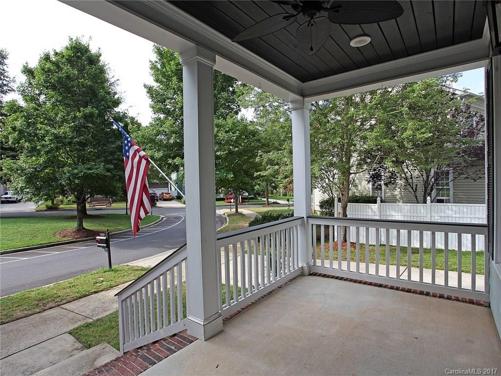 1530 Hubbard Court Fort Mill, SC 29708 - Photo 2 of 24
