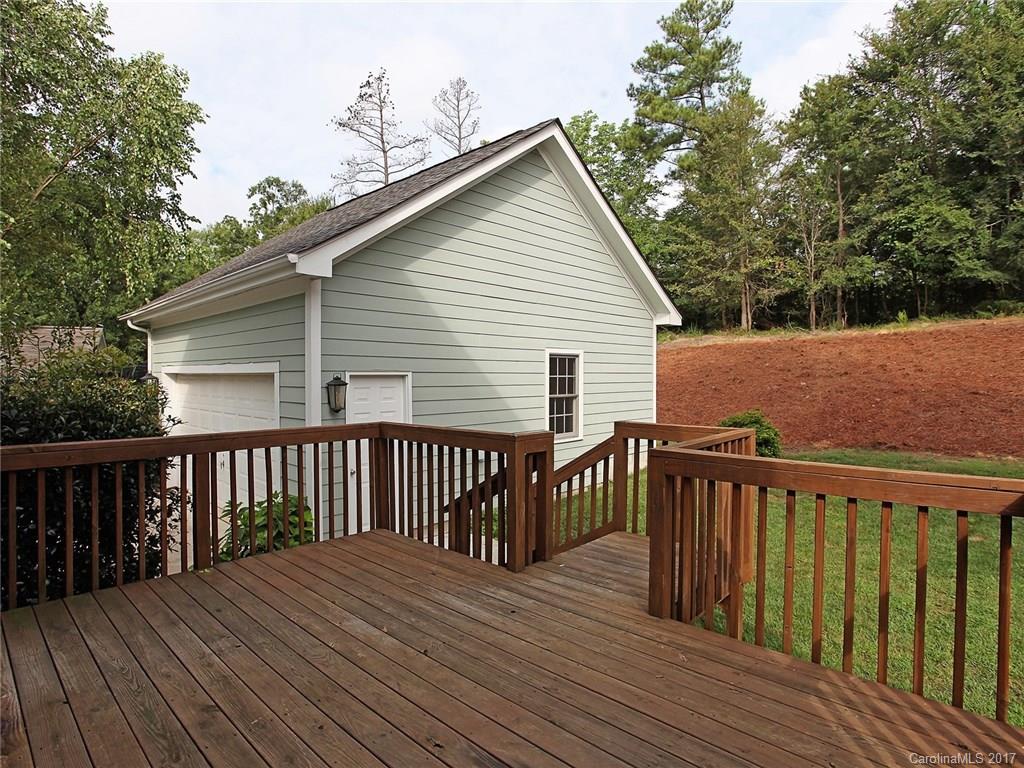 1530 Hubbard Court Fort Mill, SC 29708 - Photo 3 of 24