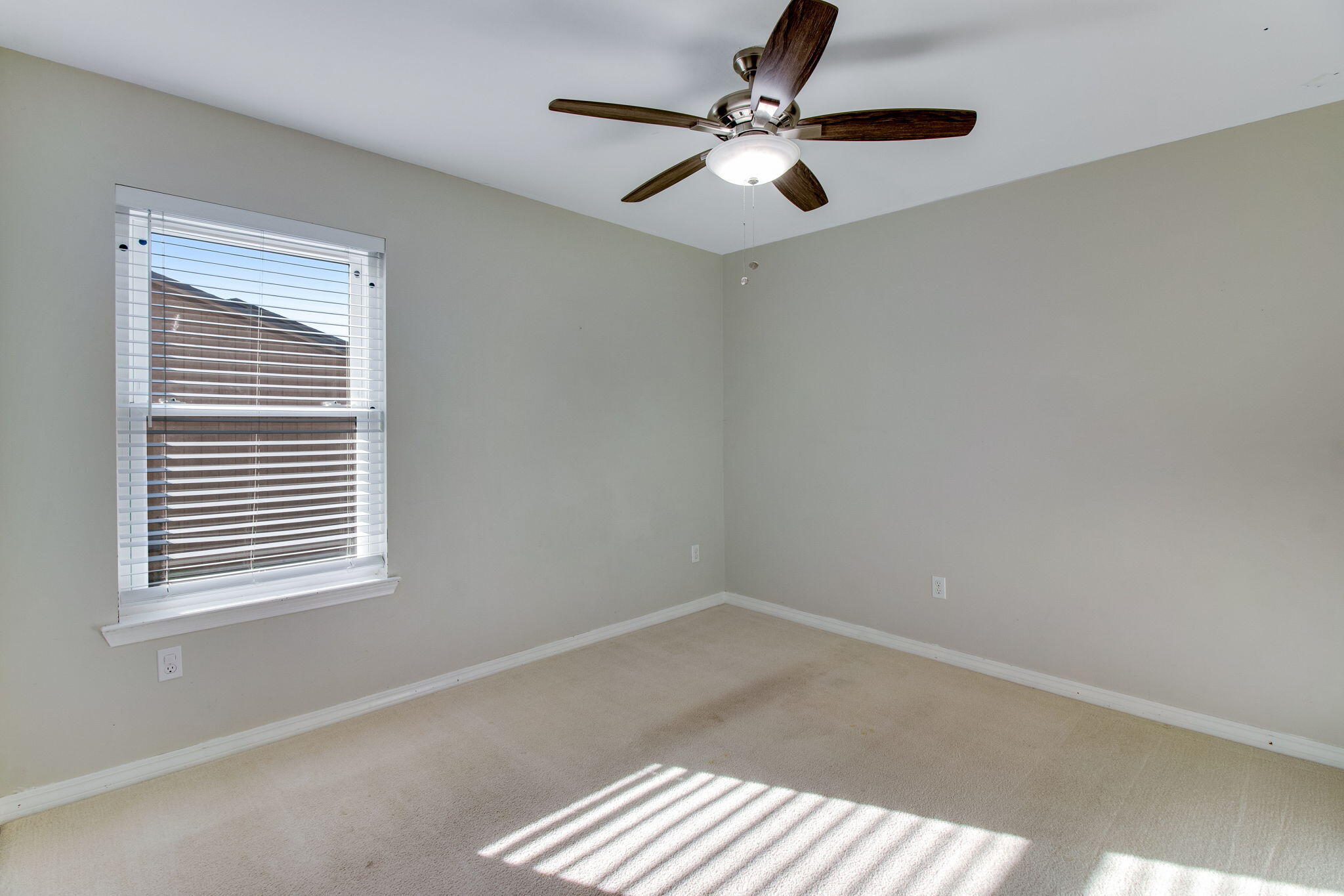 805 West Ridgewood Cove Niceville, FL 32578 - Photo 24 of 38 23-web-or-mls-805-ridgewood-cove-w