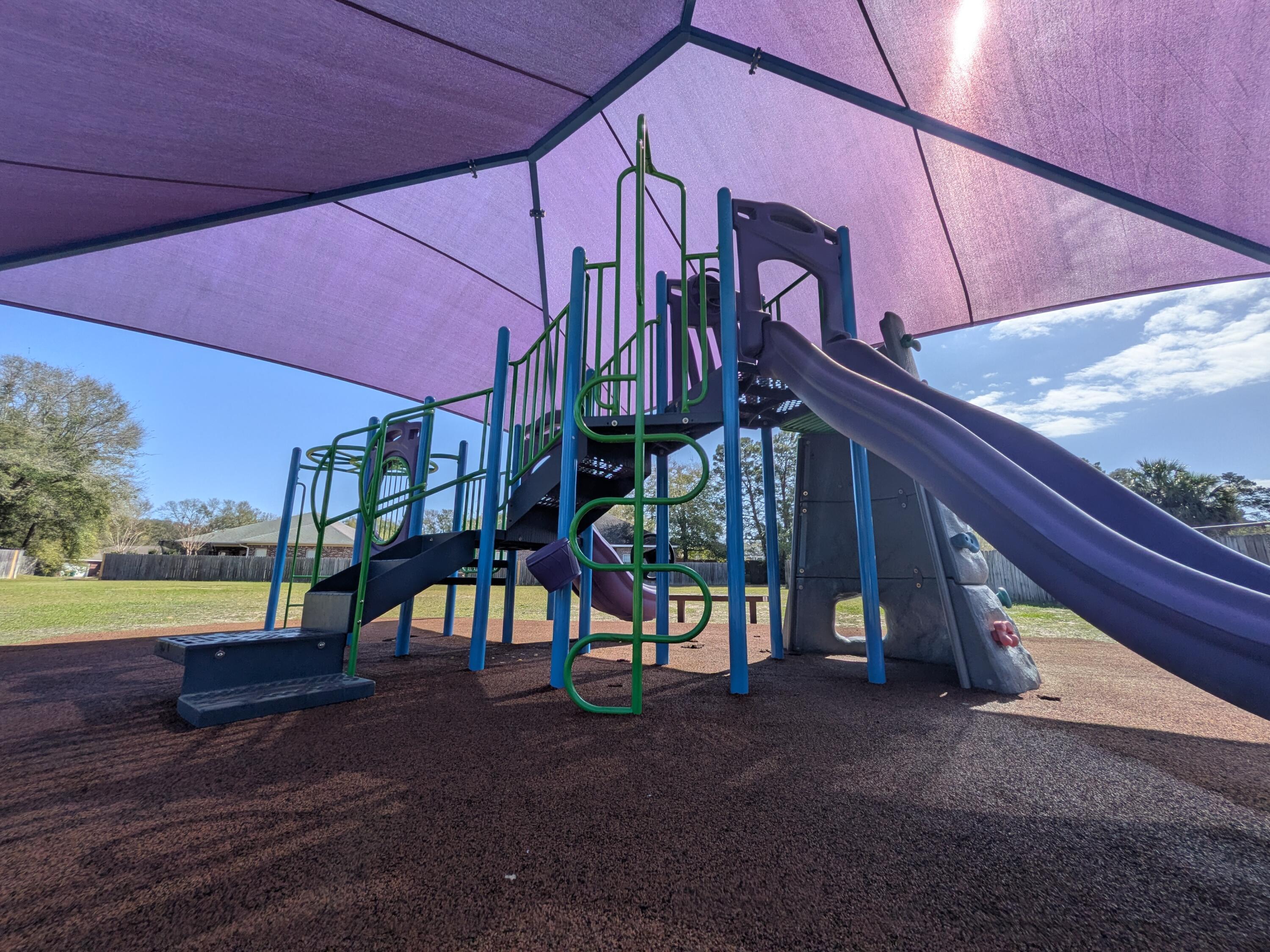 805 West Ridgewood Cove Niceville, FL 32578 - Photo 33 of 38 PXL_20260306_161551108