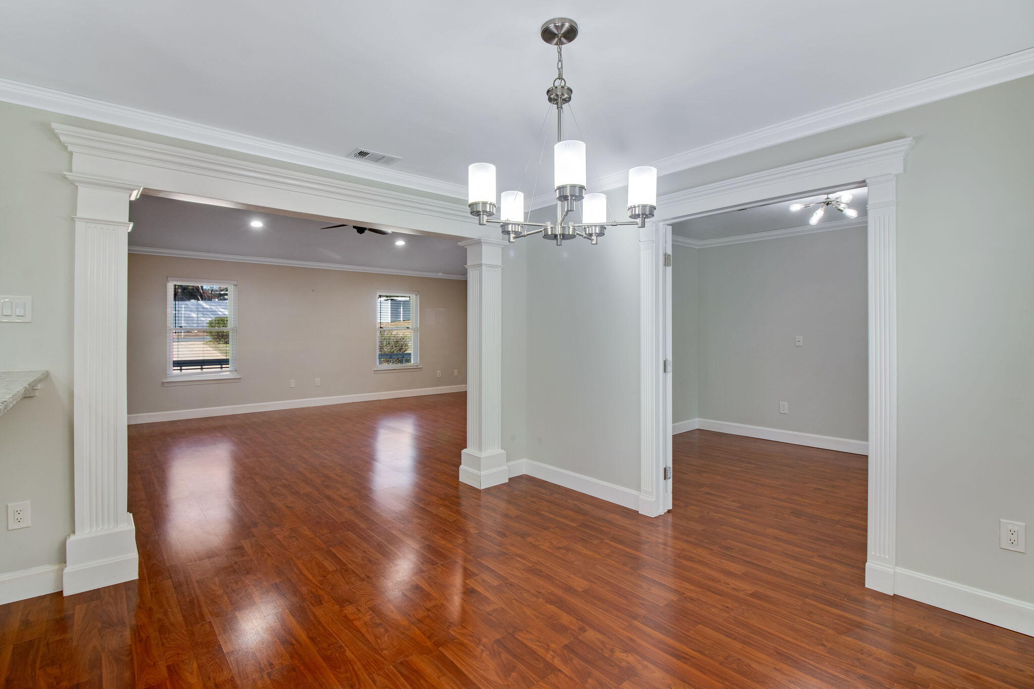 805 West Ridgewood Cove Niceville, FL 32578 - Photo 4 of 38 12-web-or-mls-805-ridgewood-cove-w