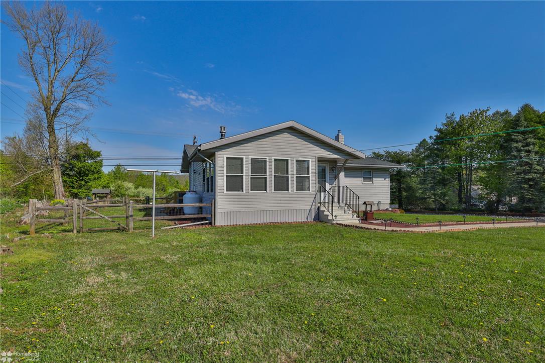 205 West Moorestown Road Wind Gap, PA 18091 - Photo 19 of 20 Well-maintained single-family home with a spacious yard.