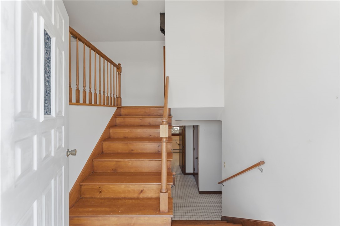 122 Rice Avenue East Providence, RI 02914 - Photo 4 of 43