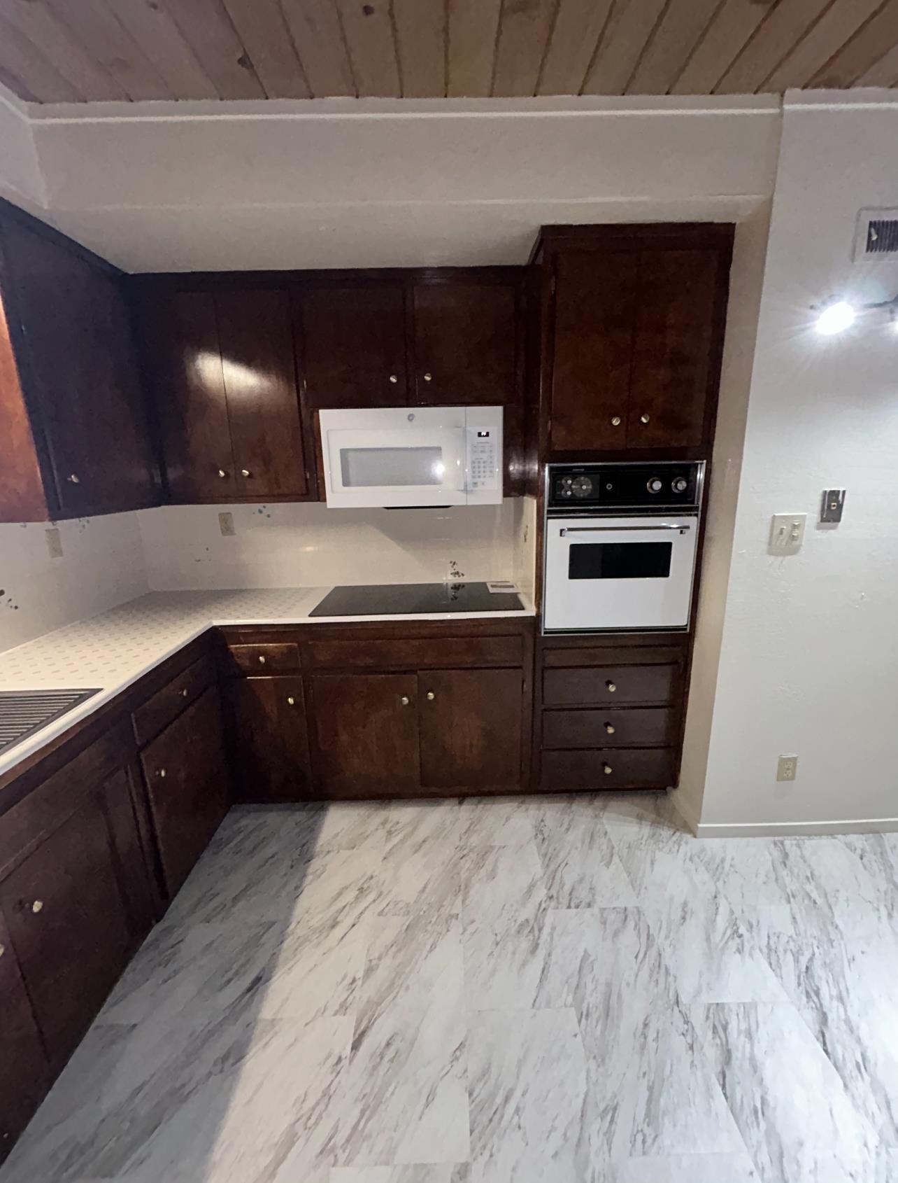 902 F Street Davis, CA 95616 - Photo 6 of 28