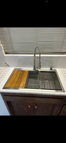 $2,975 | 902 F Street, Davis, CA 95616