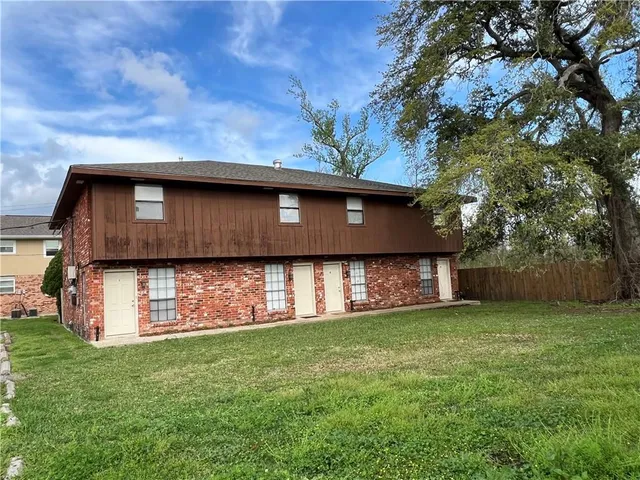 $1,195 | 824 Early Street, Unit 2, Paradis, LA 70080