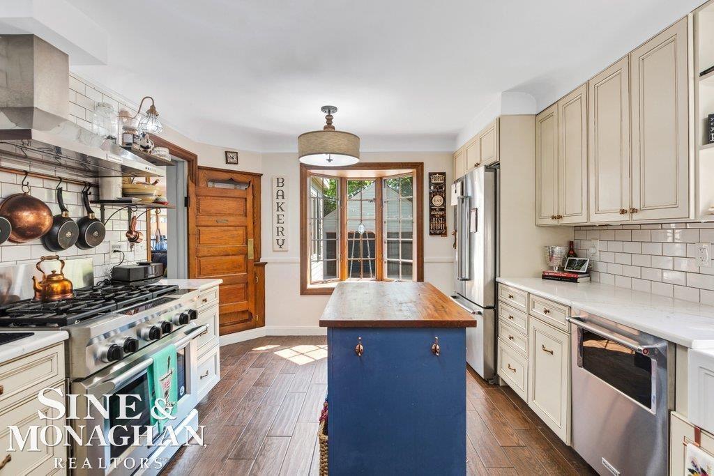 348 McMillan Road Grosse Pointe Farms, MI 48236 - Photo 9 of 35