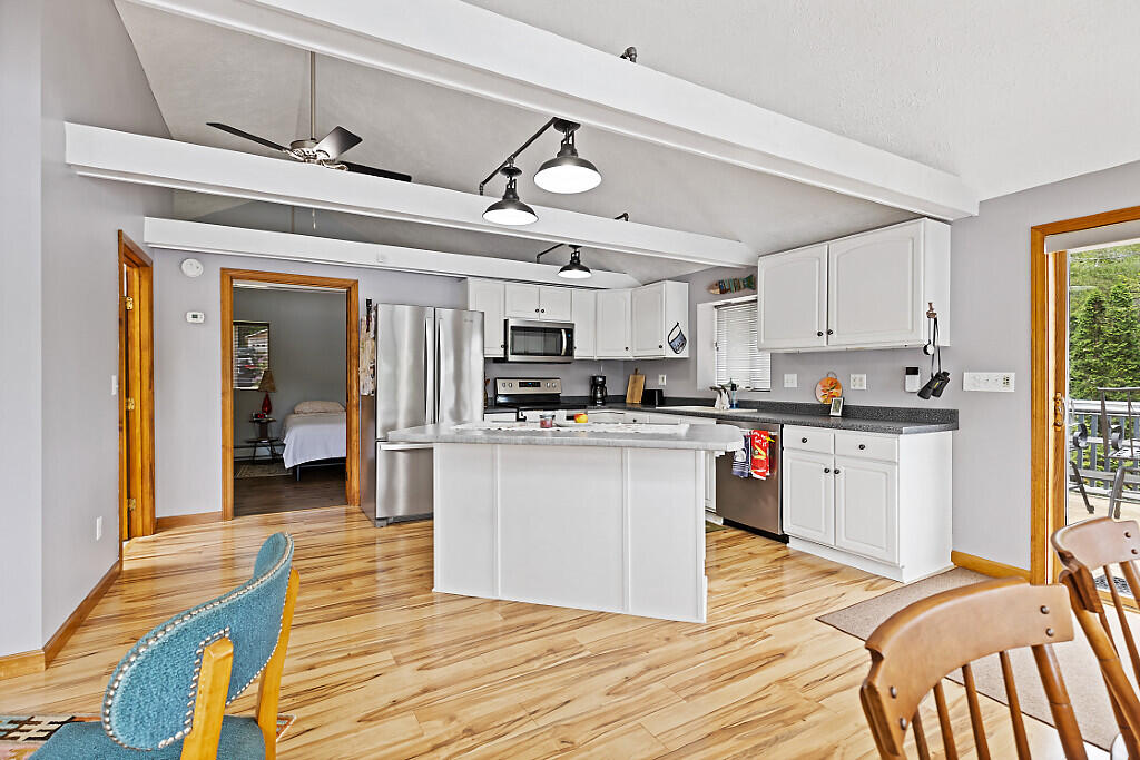 59 Morrill Road Livermore, ME 04253 - Photo 7 of 53 04_BP5A8984_DxO_mls