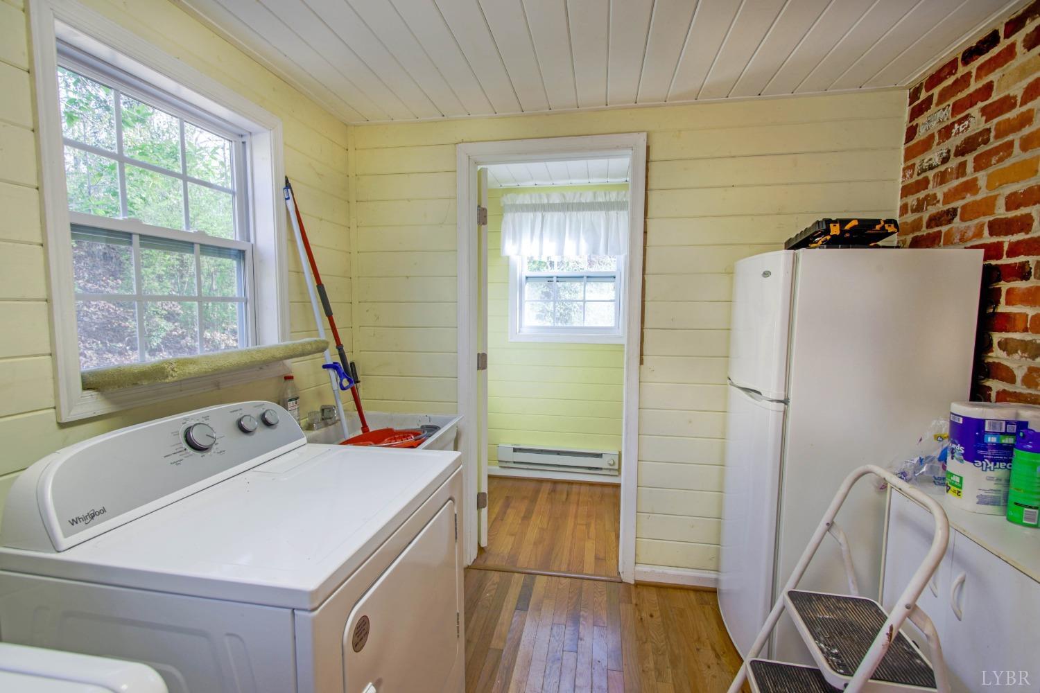 2004 Burnt Bridge Road Lynchburg, VA 24503 - Photo 18 of 66