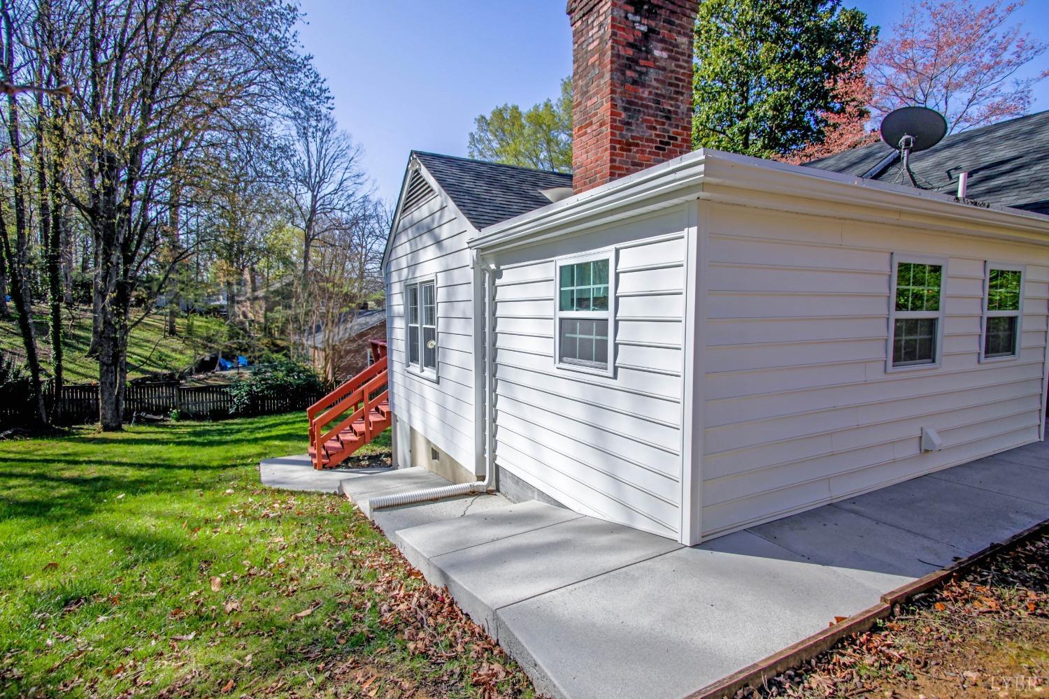 2004 Burnt Bridge Road Lynchburg, VA 24503 - Photo 46 of 66