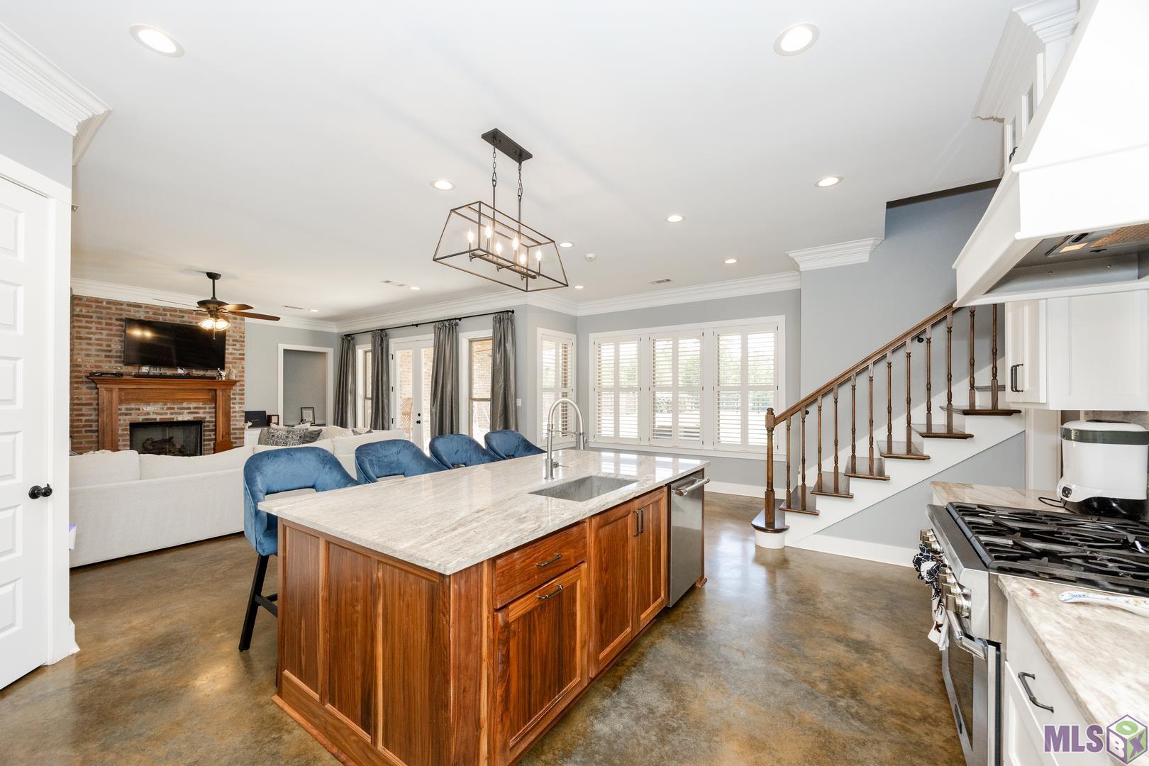 23854 Monarch Point Springfield, LA 70462 - Photo 11 of 37