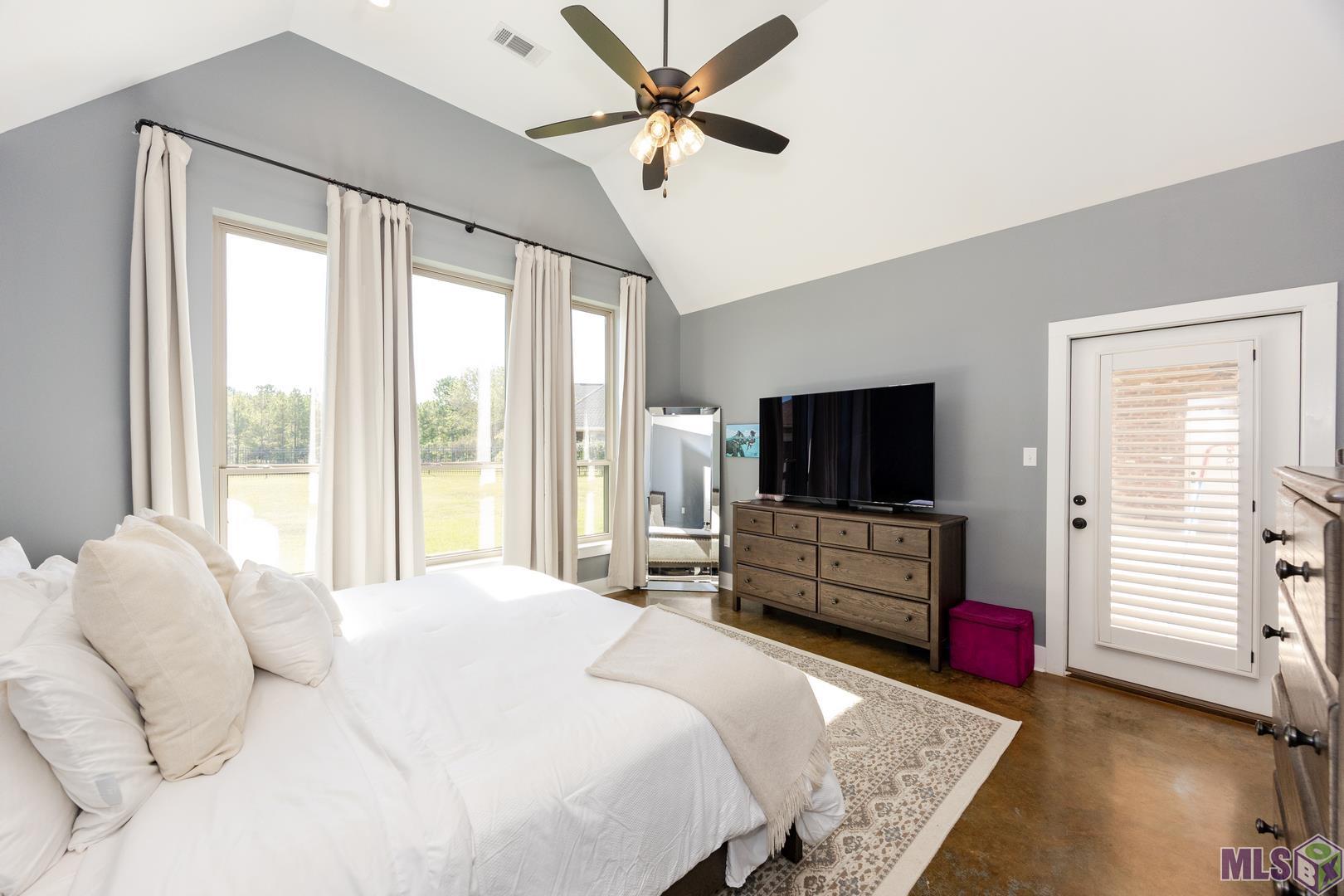 23854 Monarch Point Springfield, LA 70462 - Photo 16 of 37