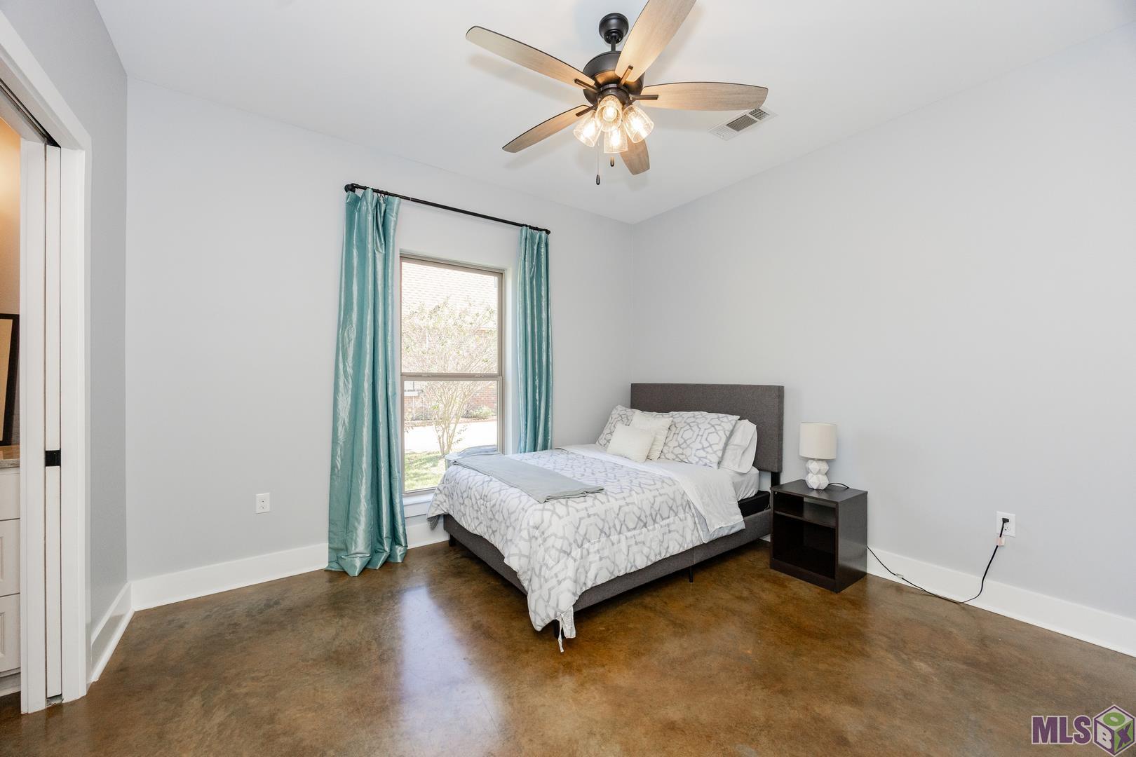 23854 Monarch Point Springfield, LA 70462 - Photo 20 of 37