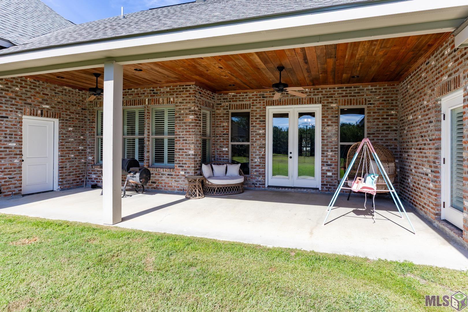 23854 Monarch Point Springfield, LA 70462 - Photo 30 of 37