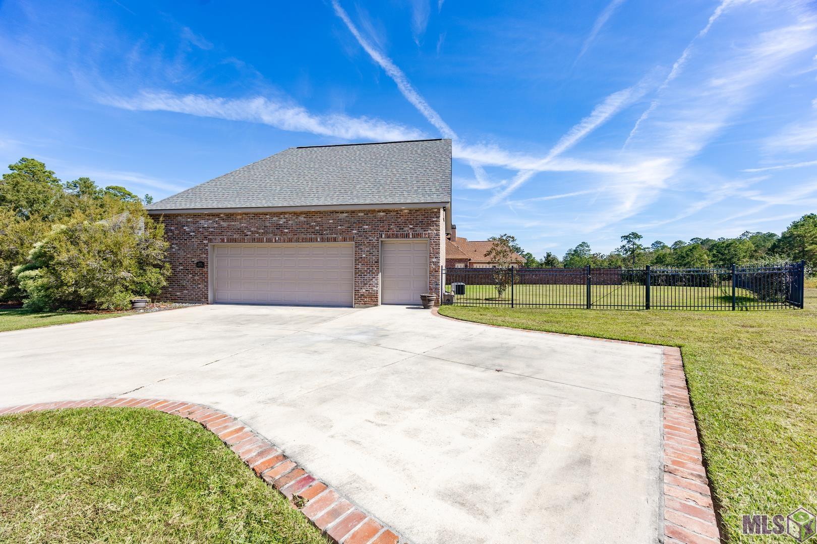 23854 Monarch Point Springfield, LA 70462 - Photo 37 of 37