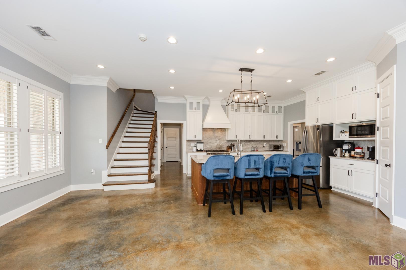 23854 Monarch Point Springfield, LA 70462 - Photo 8 of 37