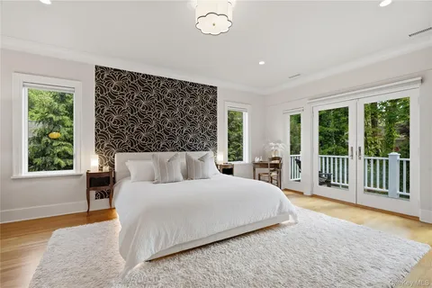 $2,795,000 | 55 Harrison Drive, Larchmont, NY 10538