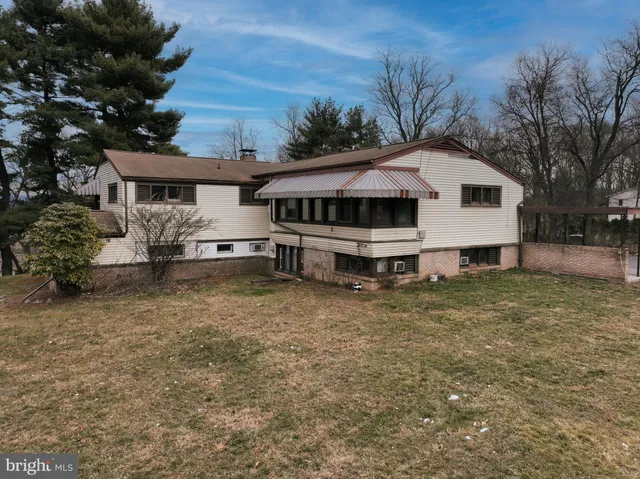 $750,000 | 6000 Chambers Hill Road, Harrisburg, PA 17111