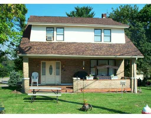 2328 Rochester Road Franklin Park, PA 15237 - Photo 1 of 1 Exterior Front.