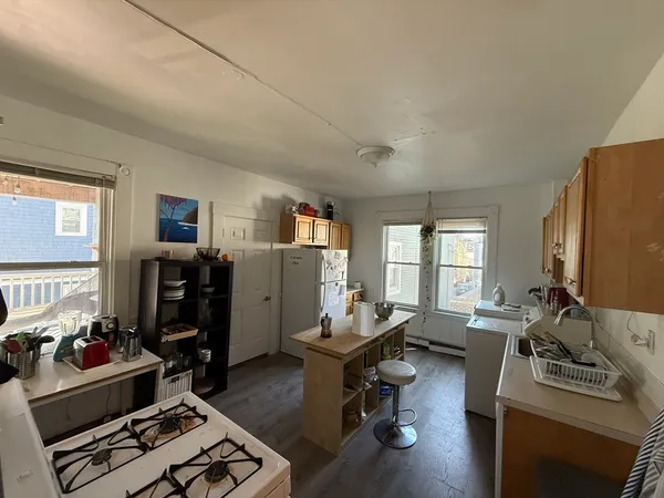 $6,500 | 268 Broadway, Unit 2, Cambridge, MA 02139