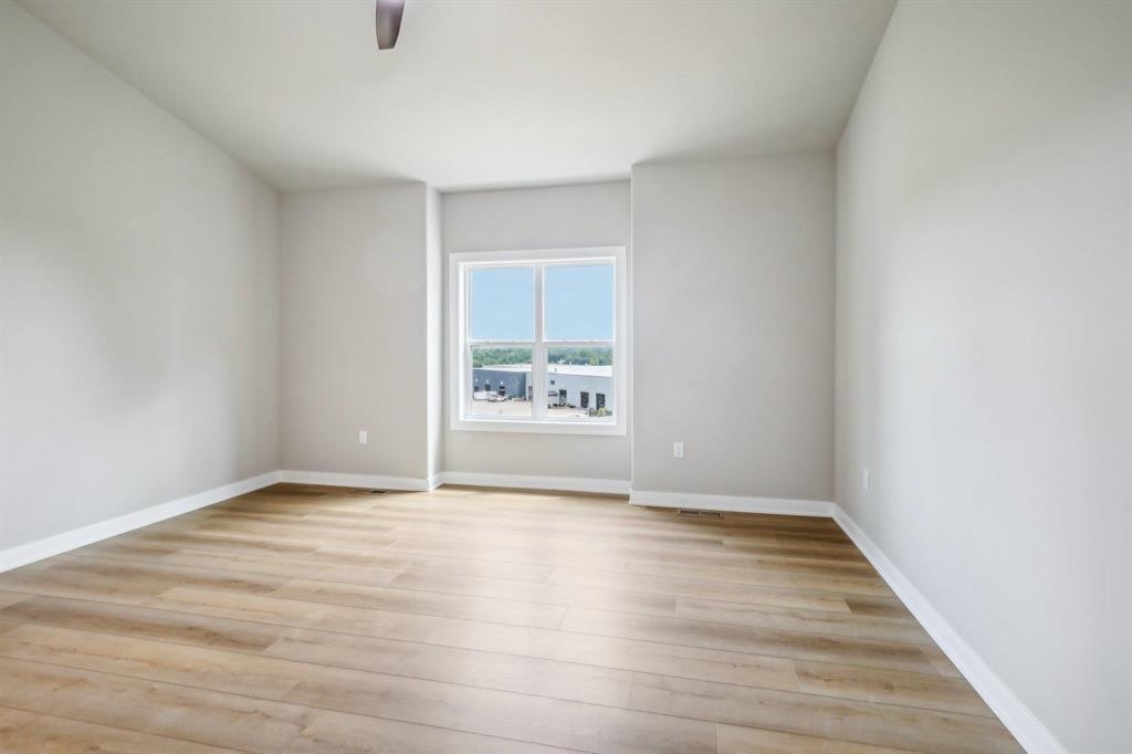 6475 Ridge View Way DeForest, WI 53532 - Photo 19 of 40