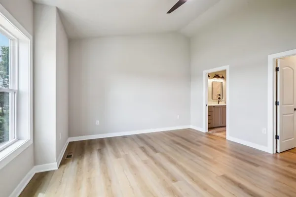 $549,400 | 6475 Ridge View Way, DeForest, WI 53532