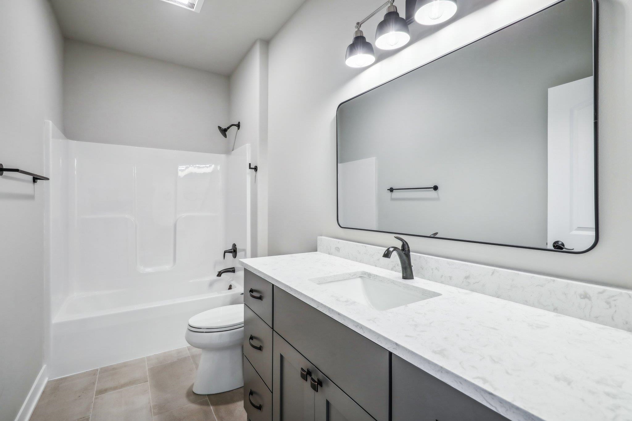 6475 Ridge View Way DeForest, WI 53532 - Photo 22 of 40