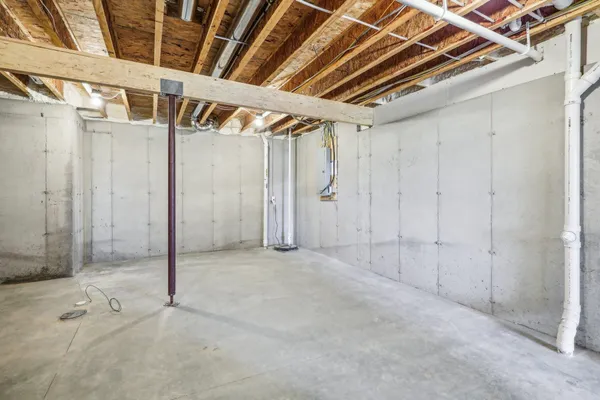 $549,400 | 6475 Ridge View Way, DeForest, WI 53532