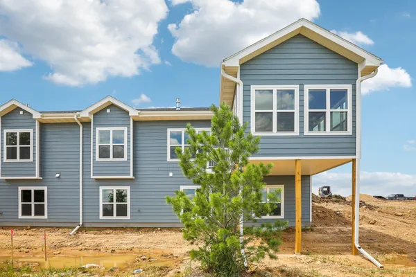 $549,400 | 6475 Ridge View Way, DeForest, WI 53532