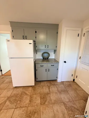 $2,000 | 24 Dean Drive, New Britain, CT 06053