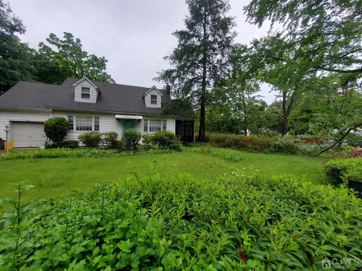 281 Riva Avenue Milltown, NJ 08850 - Photo 1 of 30 Gallery Image 1