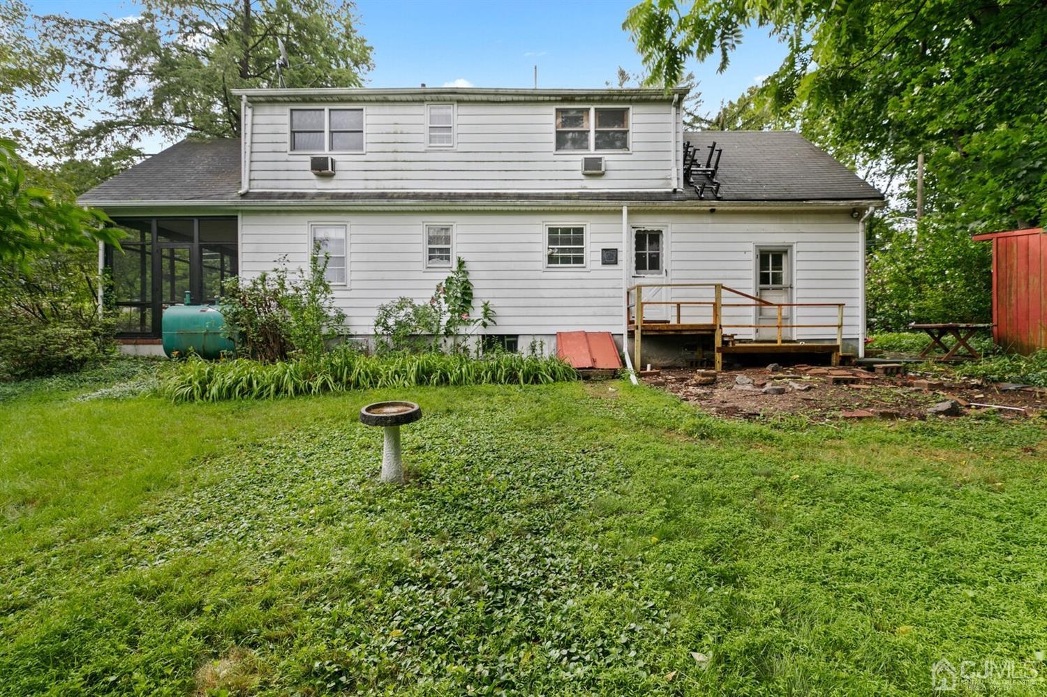 281 Riva Avenue Milltown, NJ 08850 - Photo 29 of 30 Gallery Image 29