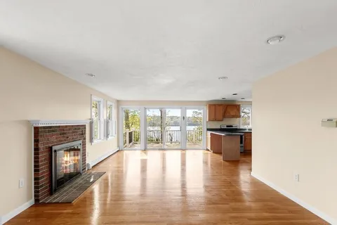 $825,000 | 209 Herring Pond Road, Plymouth, MA 02360