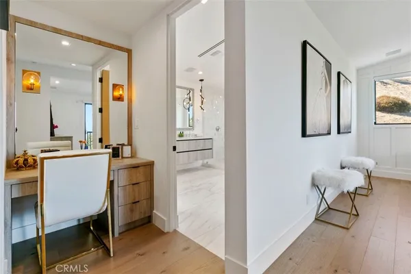 $19,995 | 17269 Luverne Place, Encino, CA 91316